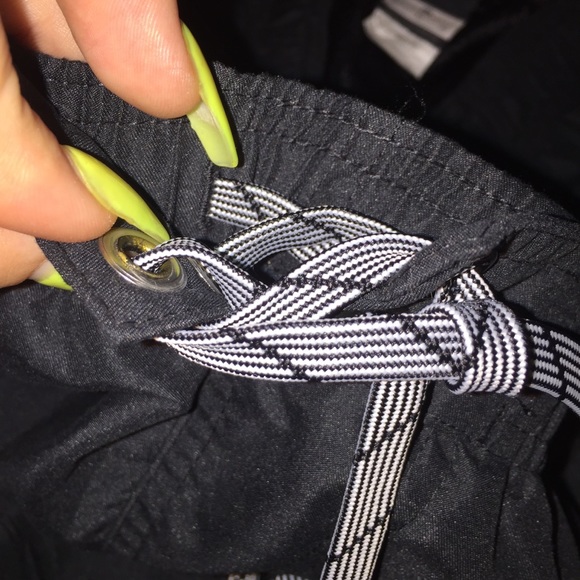 🔻Nike Board Shorts - Picture 4 of 5